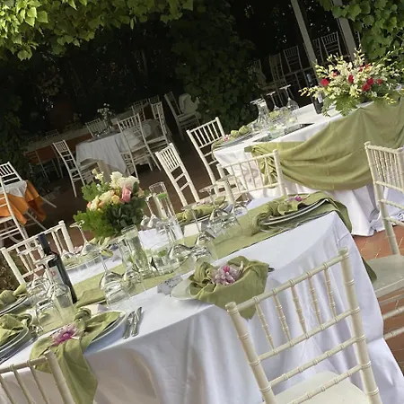 בית חווה Ristorante Cecilia Metella